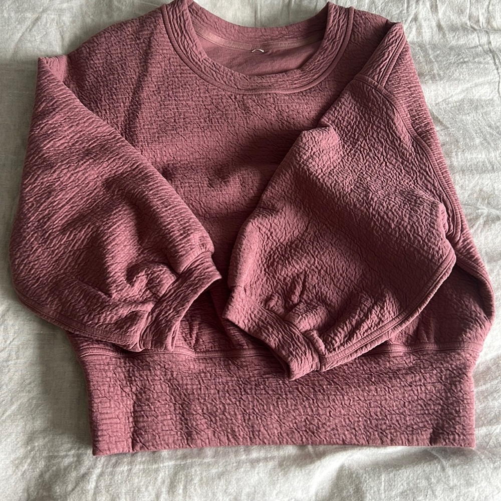 Lululemon sweater shirt size 6